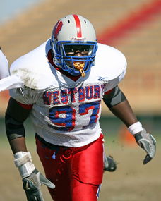 ky体育平台-足球品牌跨界联名产品受年轻人欢迎，十大足球品牌