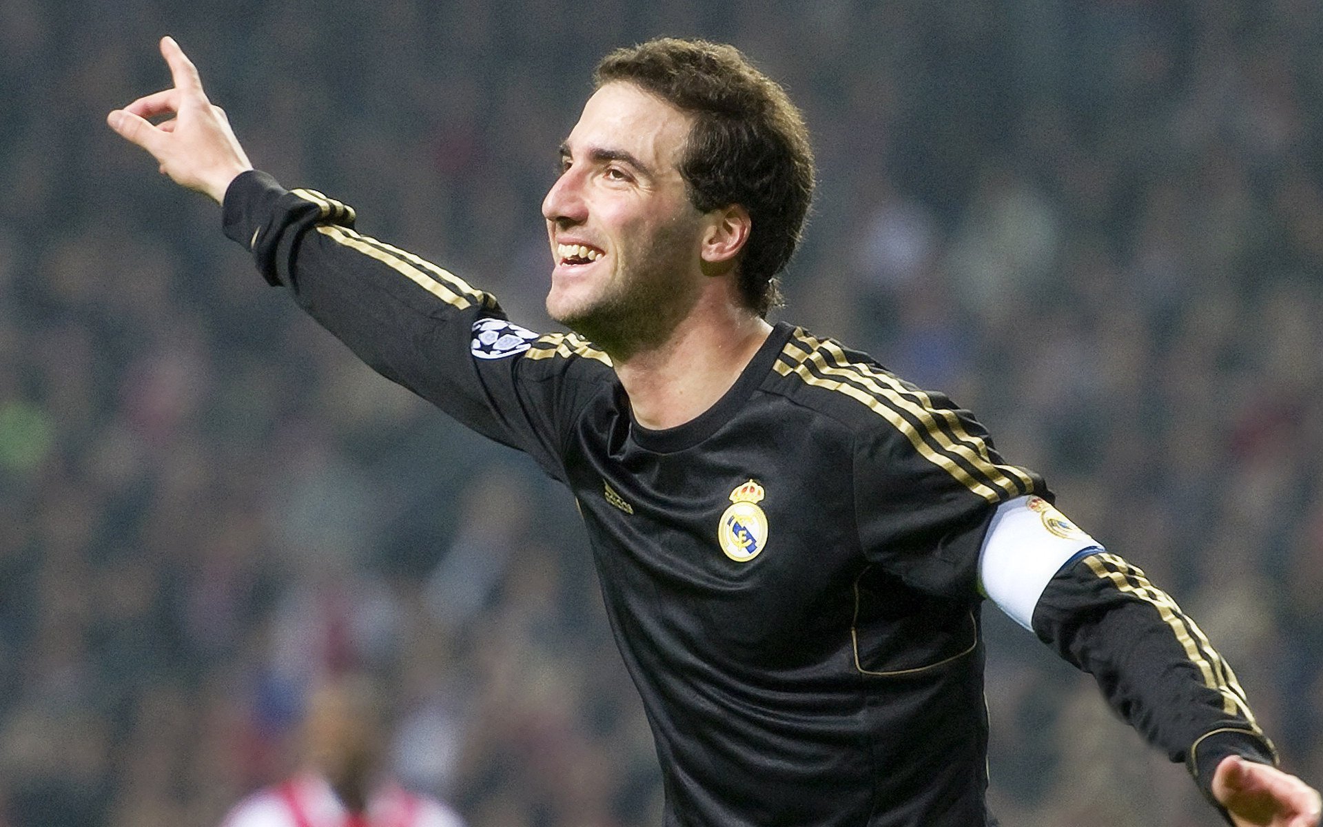 ky体育官网-中超俱乐部社区活动拉近与城市居民距离